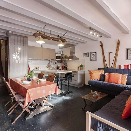 Appartement 6 Personnes Proche Pistes De Skis Du Pla D'adet - Fr-1-296-384 *